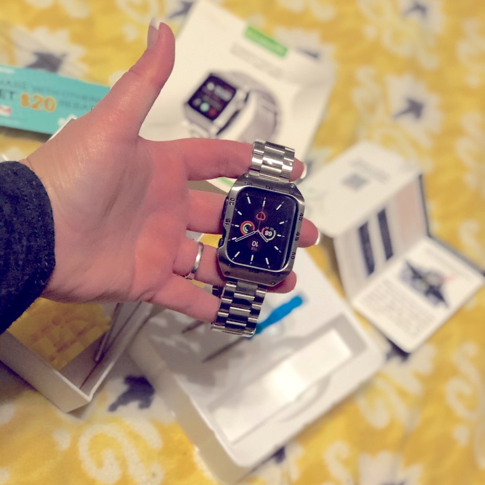 New still in the box-Apple Watch Band